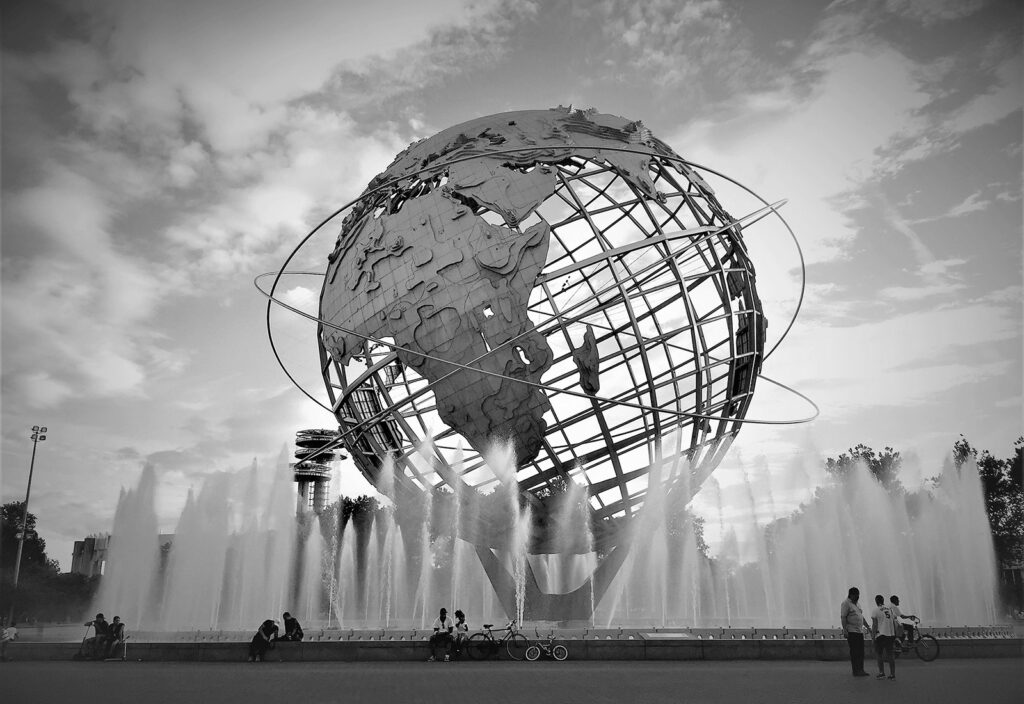 Talousennuste 2.4.2026 | Kuva: Guy Percival, Pixabay.